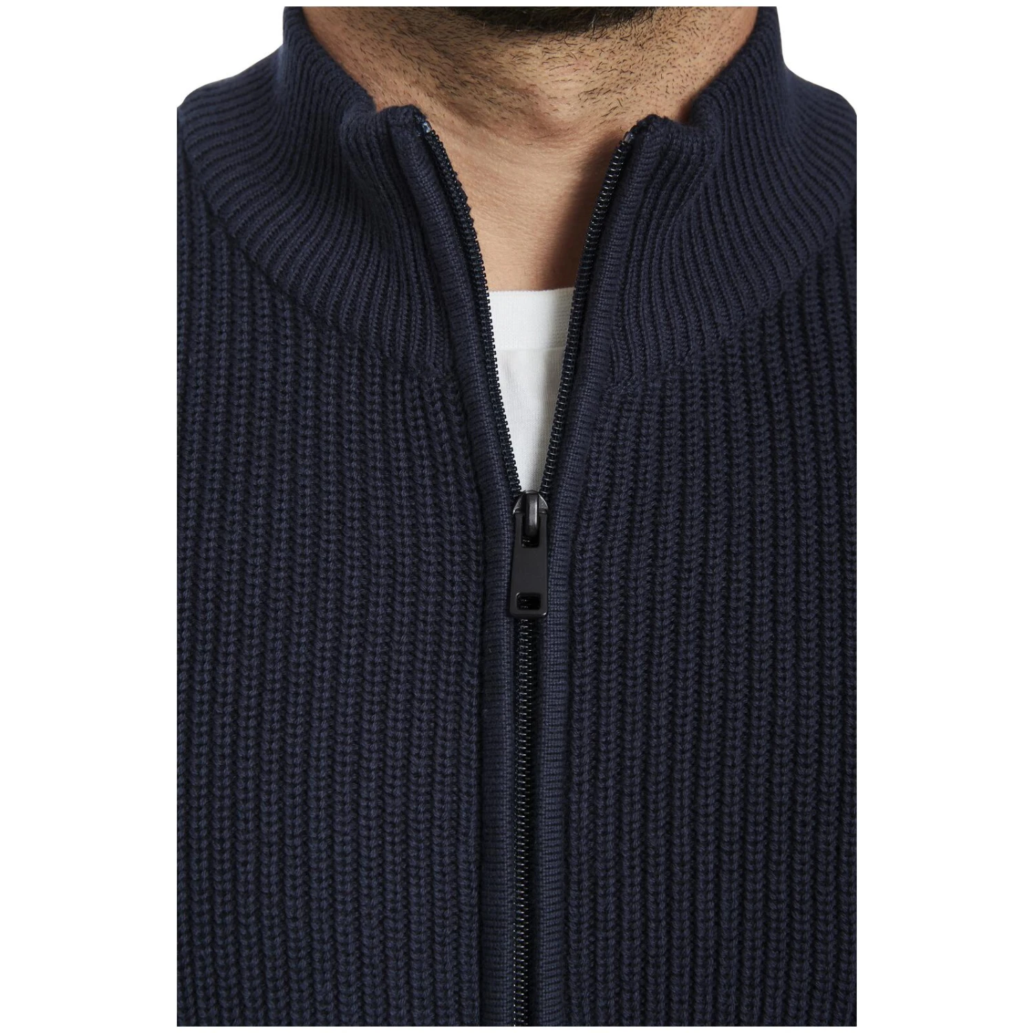 Strickjacke NORANDER Dunkelblau 4 Strickjacke NORANDER Dunkelblau – Bild 4