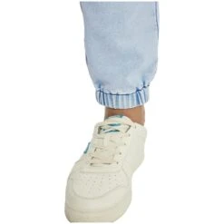 Schlupfjeans HAAPI Hellblau -Jan Vanderstorm server 4249